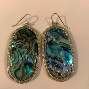 Kendra Scott Danielle Earrings in limited edition black mother of pearl!